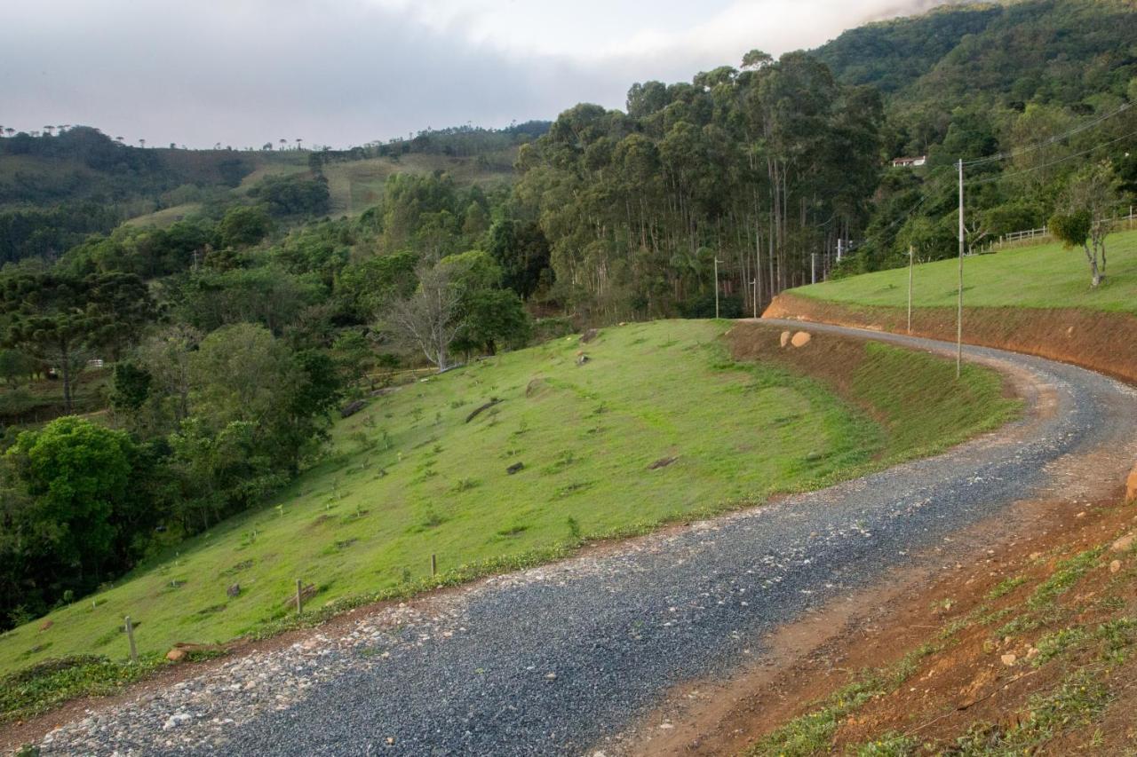 Pousada Terra Dos Passaros São Bento do Sapucaí Kültér fotó
