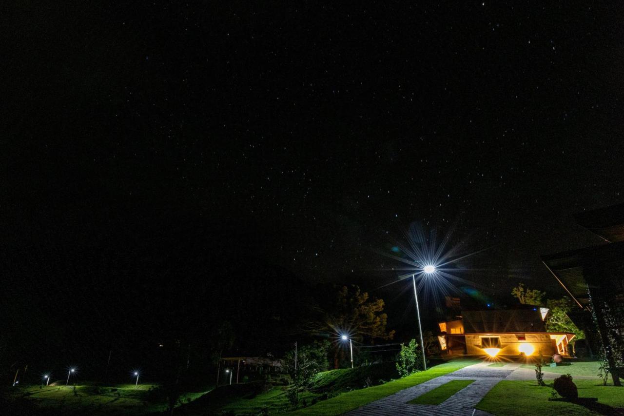 Pousada Terra Dos Passaros São Bento do Sapucaí Kültér fotó